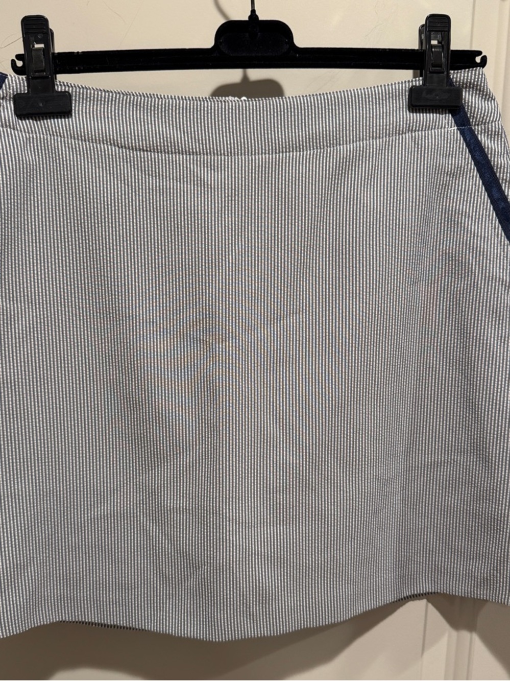 Lady Hagen white and blue Seersucker striped mini skort navy ribbon trim
